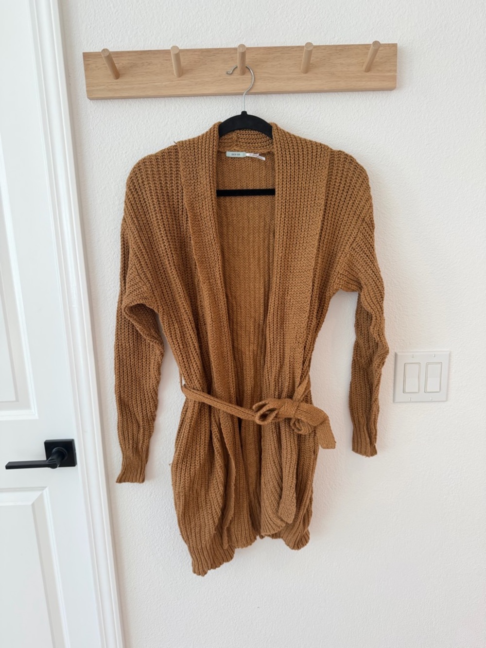 Anthropologie Kimchi Blue Chunky Knit Belted Cardigan - Camel Brown